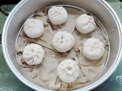 Make White corn paste dry sauce buns step 17