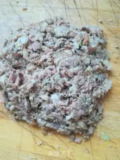 Make Beef pig-toe fish dumplings step 0