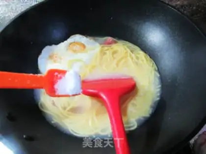 Make Egg sausage corn noodles step 6