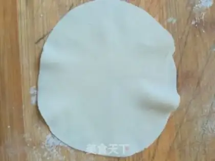 Make Beef pig-toe fish dumplings step 5