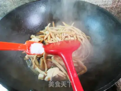 Make Scrambled pork step 5