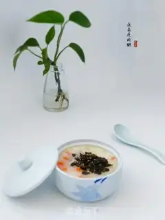 Make Vegetable thin meat congee step 11