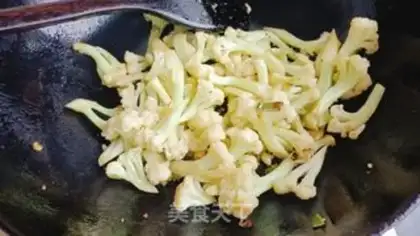 Make The omelet step 2