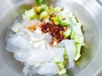 Make A cucumber pickle step 4
