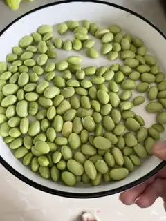Make Meat-hot beans step 0