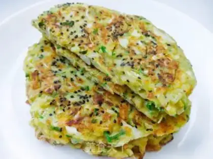 Make Vegetable eggcake step 6