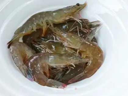 Make Shrimp and vegetable congee step 4