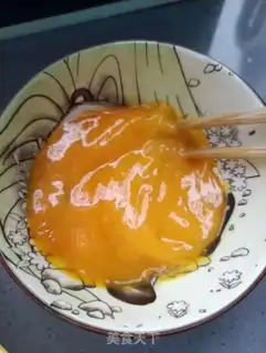 Make Cream mushroom fried eggs step 9