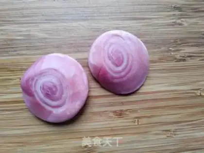 Make Beet root walnut sour step 15