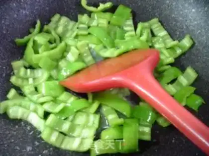 Make Rice eggs with green pepper step 6