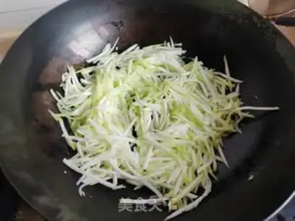 Make Tofu soup step 3