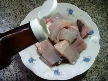 Make A dry pan of bass step 3