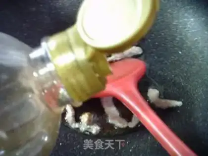 Make Two peppers of white meat, and a good noodle step 6