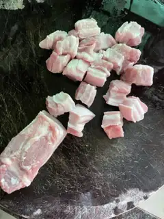 Make Potato red meat step 0