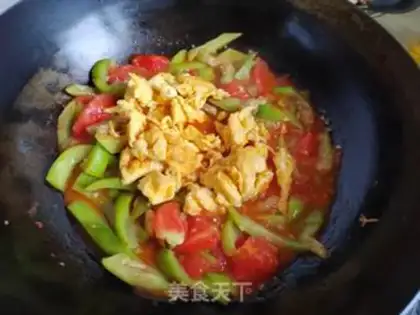 Make Tomato silk fried eggs step 6