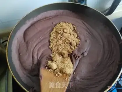 Make Cinnamon walnut dates and pea sand step 9