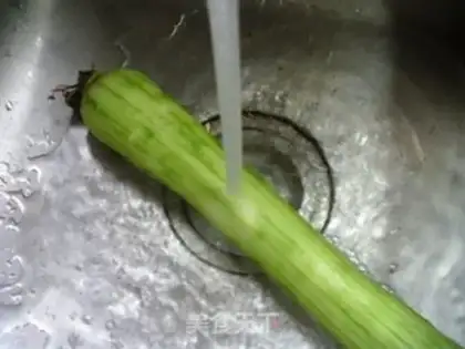 Make Shrimp smelt soup step 2