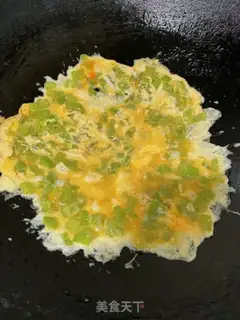Make Pyramid eggs step 9