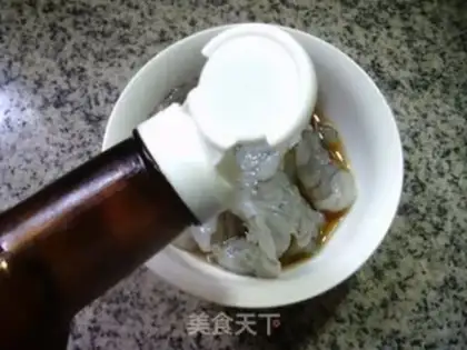 Make Shrimp fried eggs and melon soup step 4