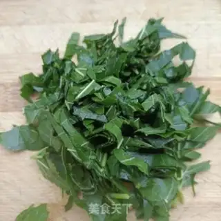 Make Soy leaves step 1