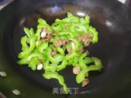 Make Scrambled beef step 4
