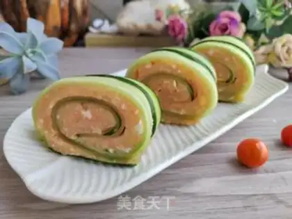 Make Egg potato mashed cucumber roll step 7