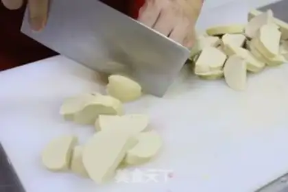 Make The fragrance of a sour chicken step 0