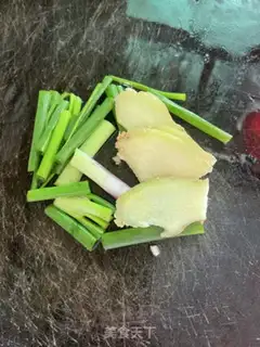 Make A deer mushroom bun step 2