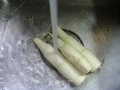 Make The rice eggs are fried step 2