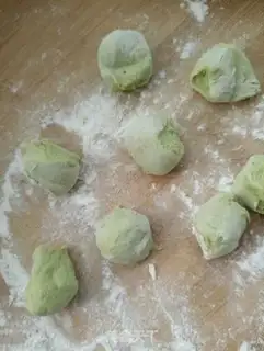 Make Sanie Springcake step 7