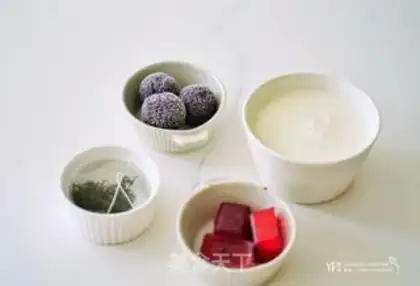 Make Nine chorus of red plum milk and tea step 0