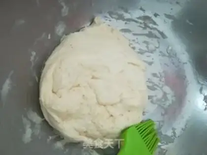 Make Milky eggs with noodles step 3