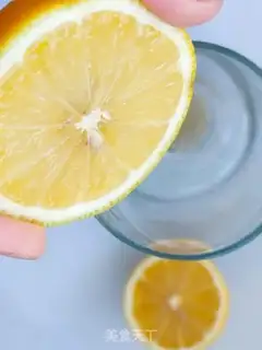 Make Honey lemon tea step 3