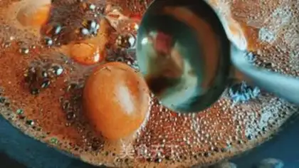 Make Five spicy tea eggs step 10