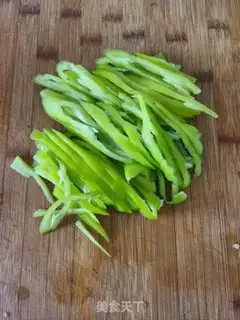 Make Scrambled green peppers step 2