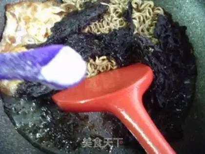 Make The vealed eggnog noodles step 4