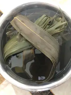 Make The rice dumplings step 2