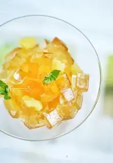 Make pineapple tops are frozen step 6