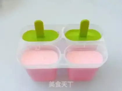Make Homemade strawberry ice cream step 5