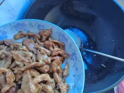 Make Chili fried meat step 5