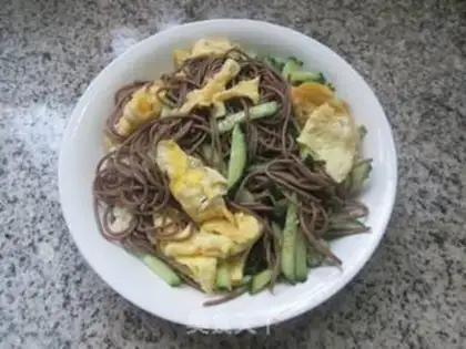 Make Eggs and cucumbers step 10