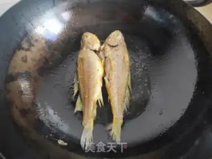 Make Red-burned yellowfish step 2