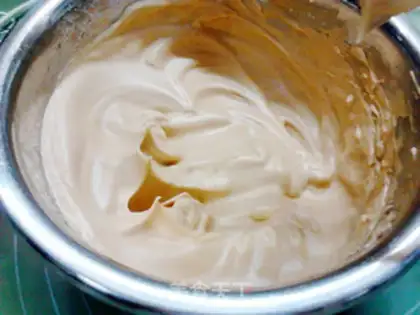 Make Pistachio walnuts, peanut sugar cake step 8