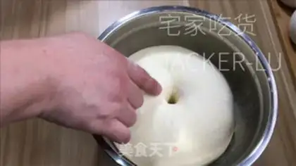 Make Light cream toast step 5