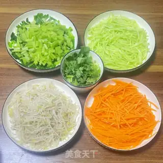 Make Beef noodles step 8