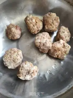 Make Ginger mushrooms and meatballs step 0