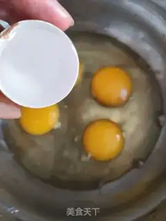 Make Steaming eggs step 2