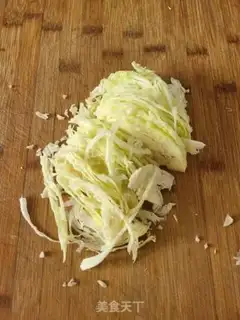 Make A green bean sprouts fan step 0
