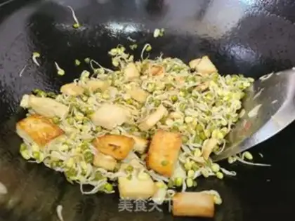 Make Green bean sprouts step 3