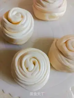 Make Hand grab cake step 9